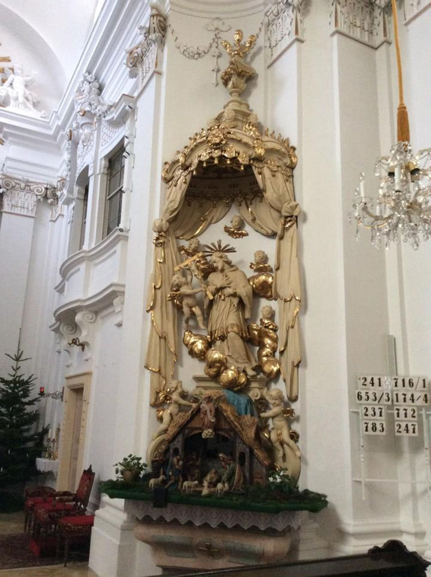 Bergkirche Rodaun, 1230 Wien, Gegenkanzel mit Nepomuk